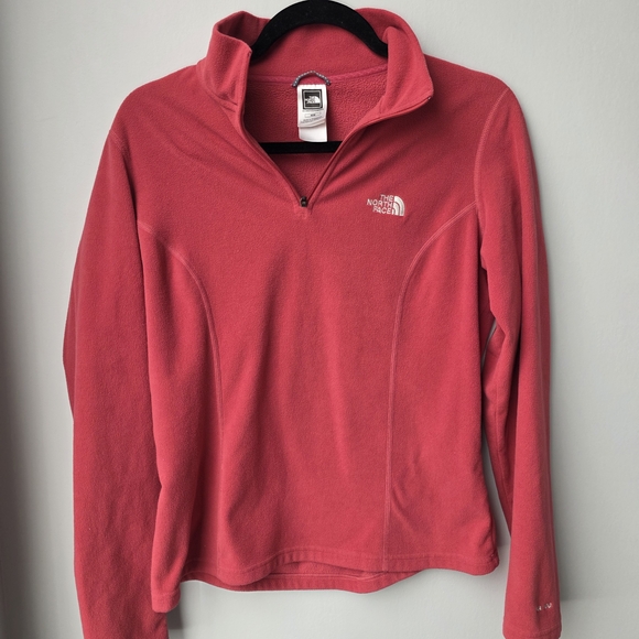 The North Face Jackets & Blazers - The north face 1/4 zip fleece sweater Size medium